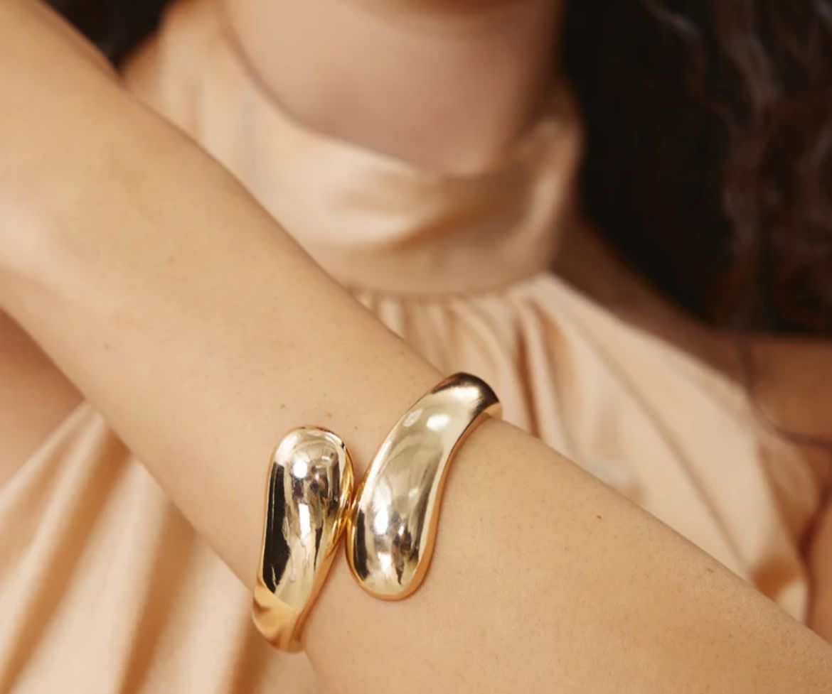 Minimalist gold cuff