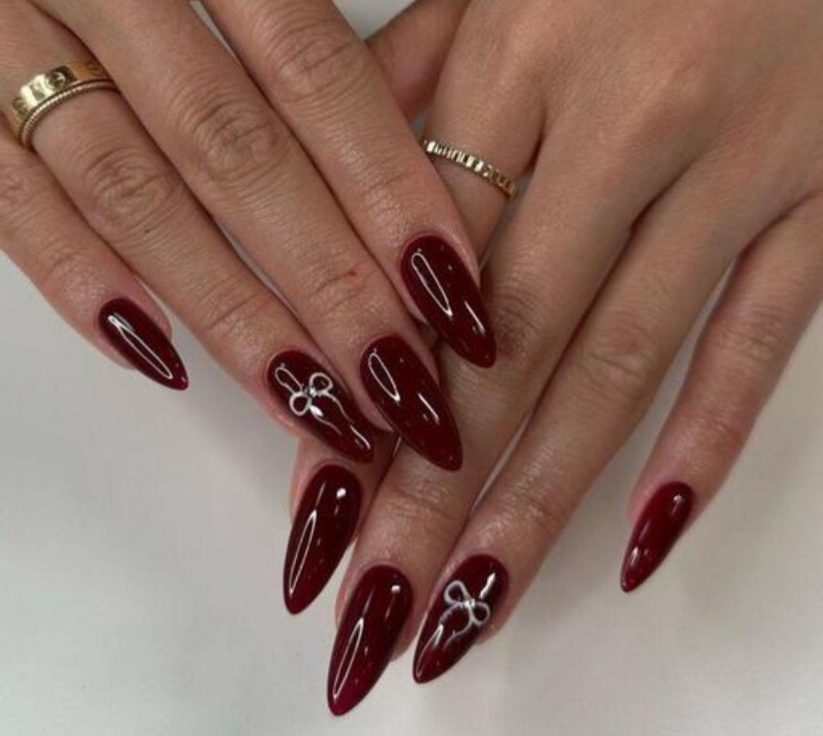 Deep Red Glossy Nails 20 pc set