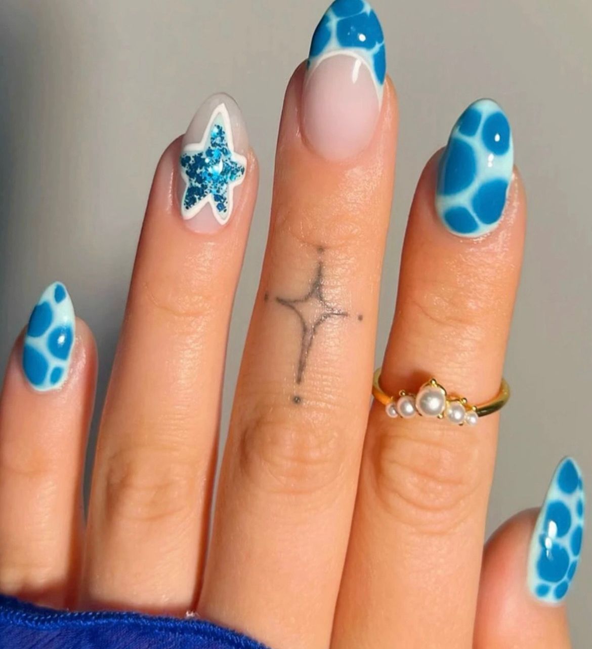 Blue Star & Wave Nails