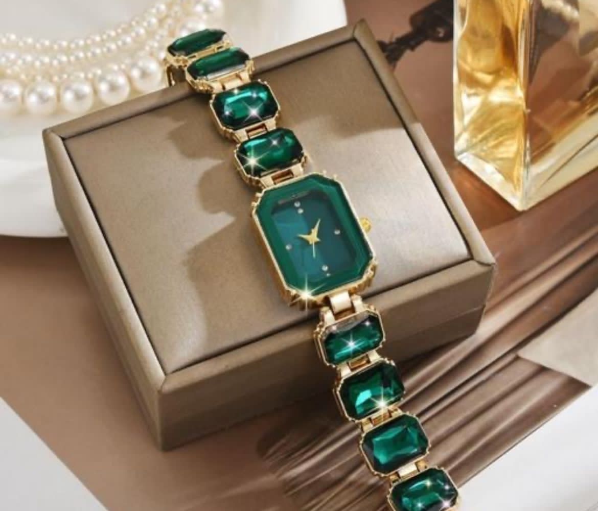 Emerald Luxury Watch